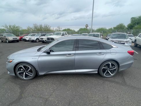Used 2022 Honda Accord Sport image 9