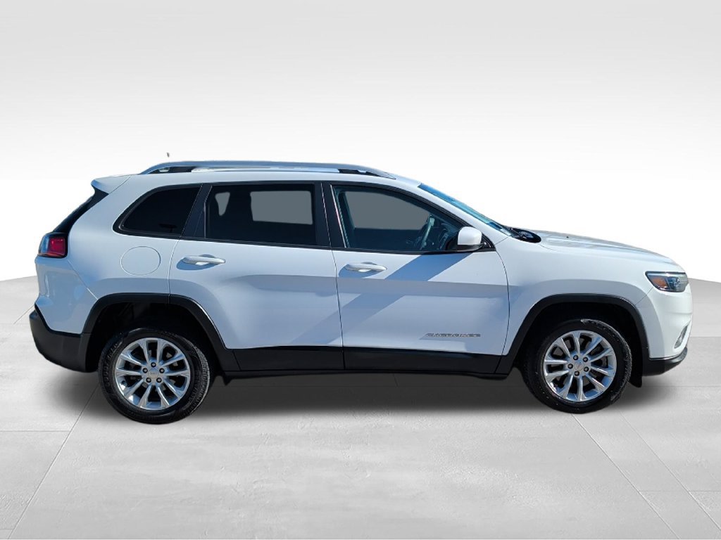 Used 2020 Jeep Cherokee Latitude FWD image 4