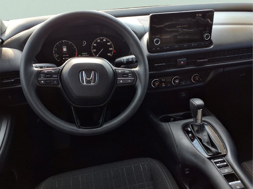 Certified 2025 Honda HR-V LX image 13
