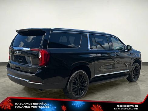 New 2026 GMC Yukon XL Elevation w/ LPO, Elevation Black Package AWD/4WD image 6