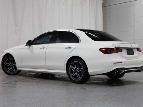 Used 2023 Mercedes-Benz E 350 4MATIC Sedan image 2