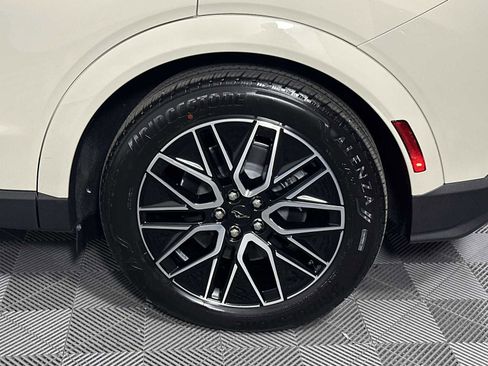 Used 2025 Ford Mustang Mach-E Premium image 22