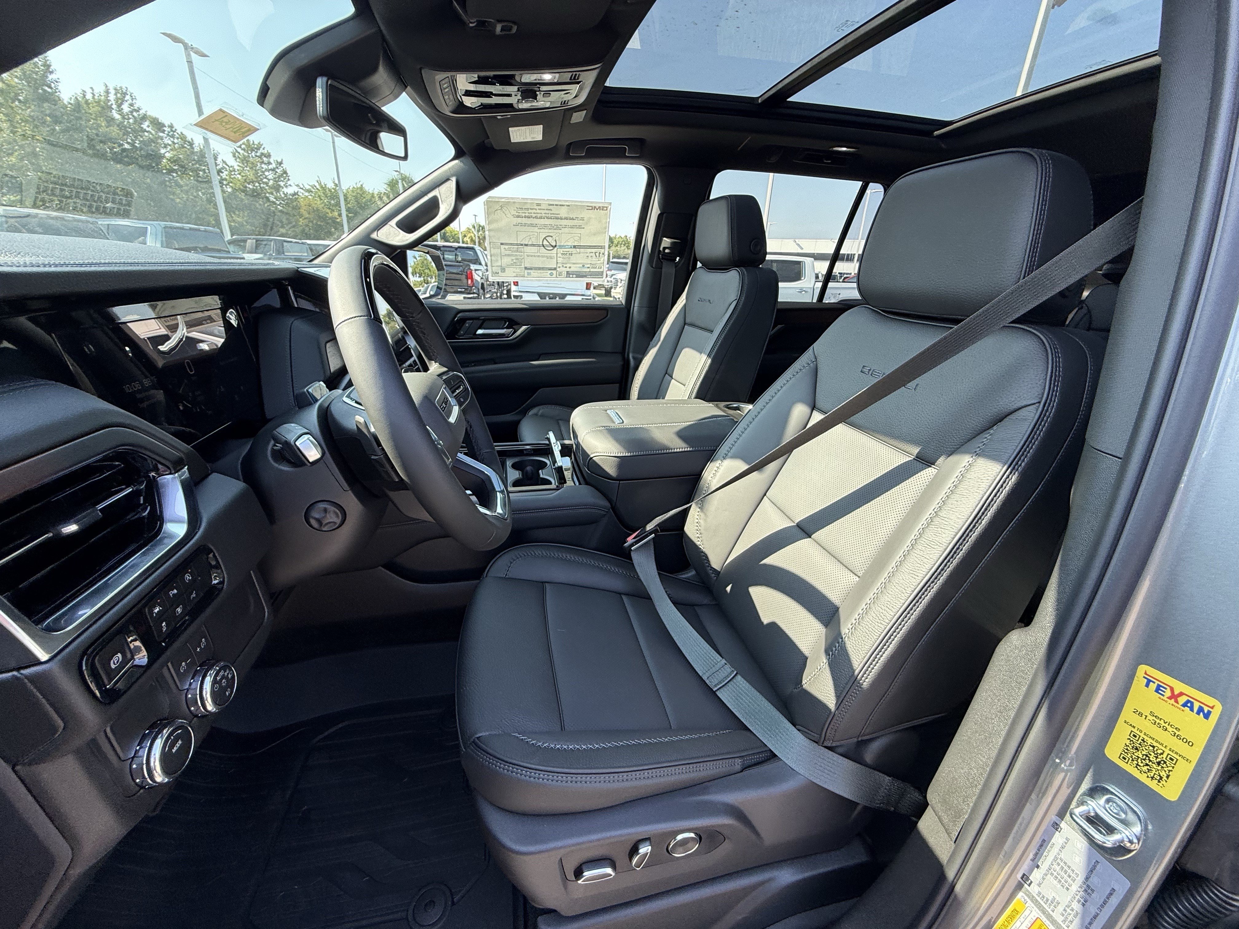 New 2027 GMC Yukon Denali w/ Sun & Power Step Package RWD image 18