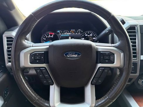 Used 2017 Ford F250 King Ranch w/ FX4 Off-Road Package image 19