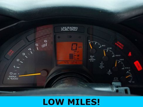 Used 1995 Chevrolet Corvette Convertible RWD image 3