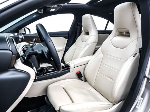 Used 2020 Mercedes-Benz CLA 250 image 19