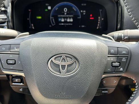 New 2026 Toyota Camry SE FWD image 27