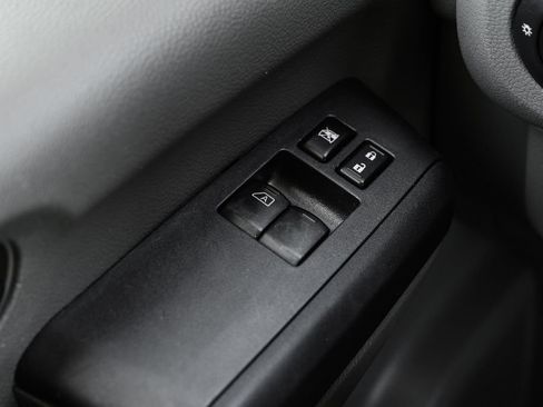 Used 2019 Nissan NV 2500 SV RWD image 39