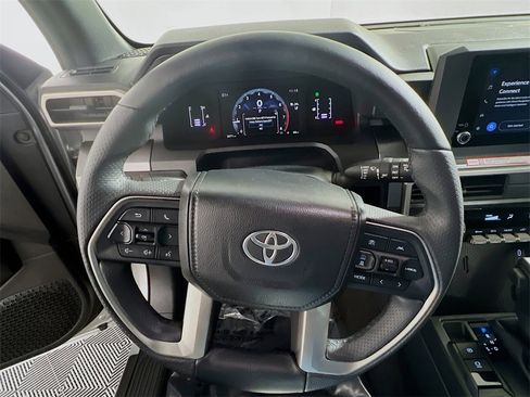 Certified 2025 Toyota 4Runner SR5 image 11