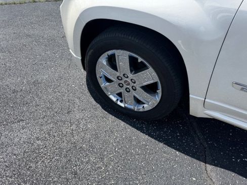 Used 2013 GMC Acadia Denali AWD/4WD image 9