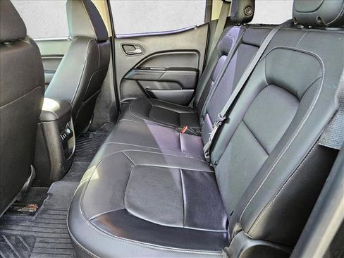 Used 2018 GMC Canyon SLT w/ Driver Alert Package image 18