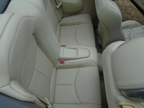 Used 2011 INFINITI G37 Sport w/ Premium Pkg image 19