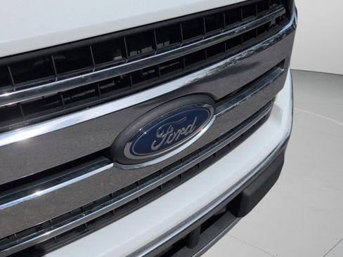 Used 2018 Ford F150 XLT image 12