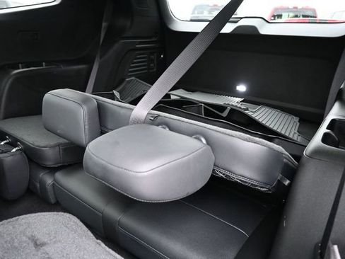 Used 2024 GMC Acadia Denali w/ LPO, Floor Liner Package image 16