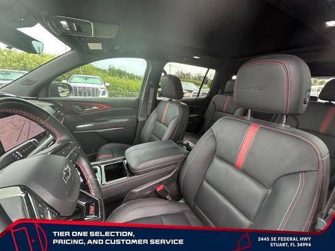 Certified 2024 Chevrolet Traverse RS AWD/4WD image 13