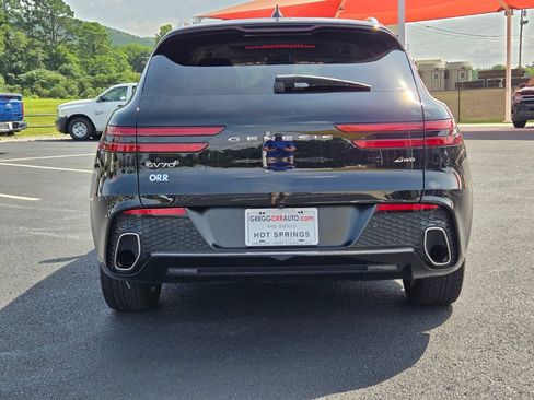 Used 2023 Genesis GV70 2.5T w/ Select Package AWD/4WD image 4