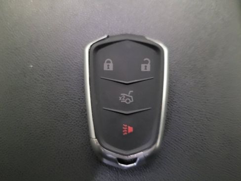 Used 2021 Chevrolet Equinox LT FWD image 32