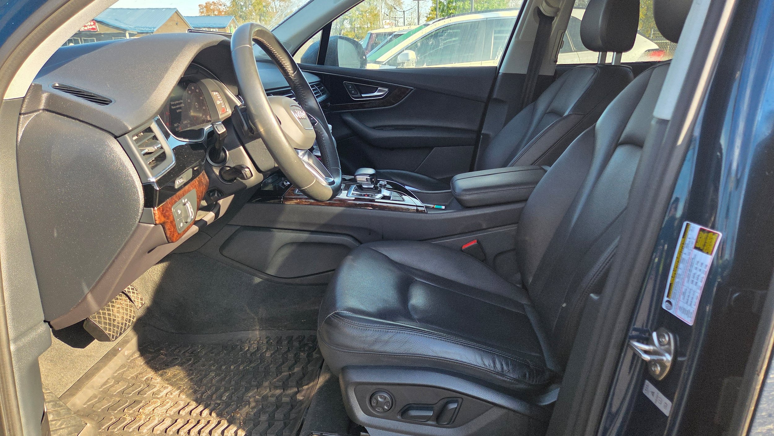 Used 2019 Audi Q7 3.0T Premium Plus AWD/4WD image 5