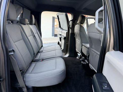 Used 2016 Ford F150 XLT w/ Equipment Group 302A Luxury AWD/4WD image 18