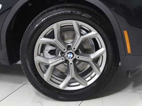 Used 2024 BMW X3 xDrive30i AWD/4WD image 15
