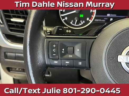 Used 2023 Nissan Rogue SV w/ SV Premium B Package AWD/4WD image 24