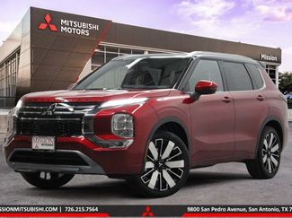 New 2026 Mitsubishi Outlander SEL video 1