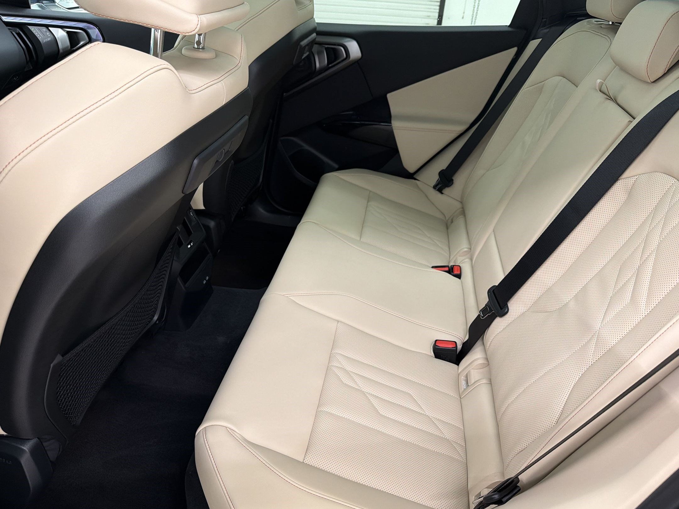 New 2026 BMW X3 xDrive30i w/ Premium Package AWD/4WD image 14