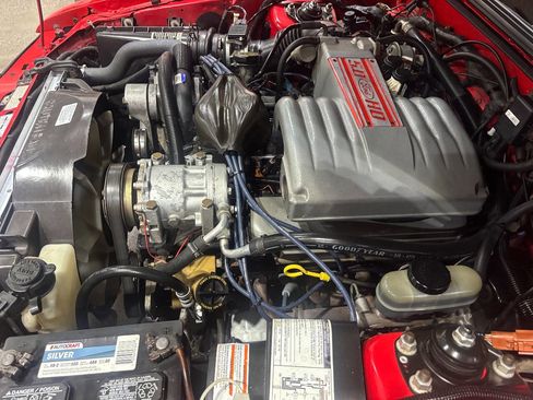 Used 1992 Ford Mustang LX image 19