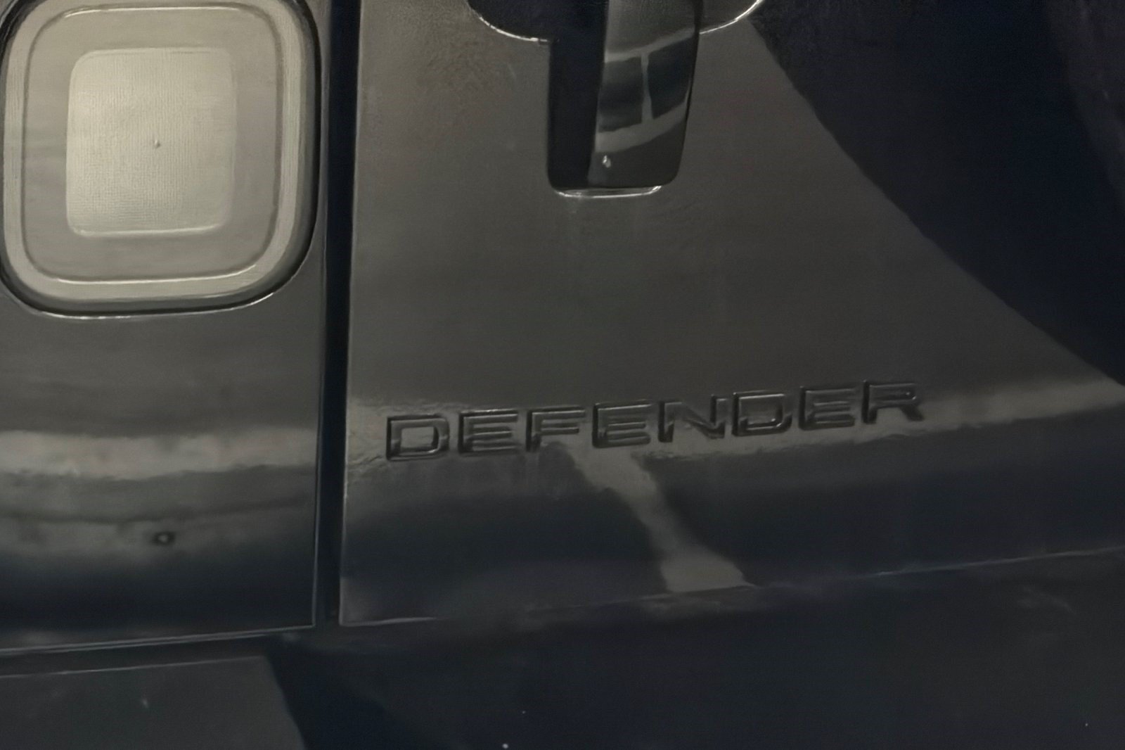 New 2026 Land Rover Defender 110 X-Dynamic SE AWD/4WD image 25