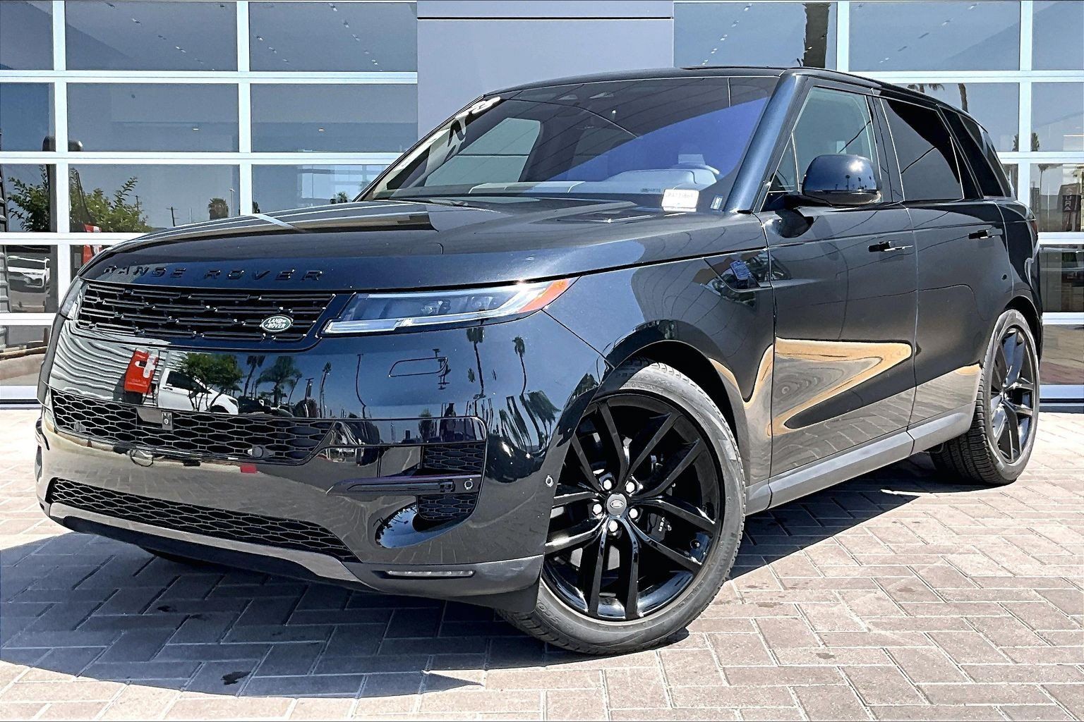 Certified 2023 Land Rover Range Rover Sport SE AWD/4WD image 1