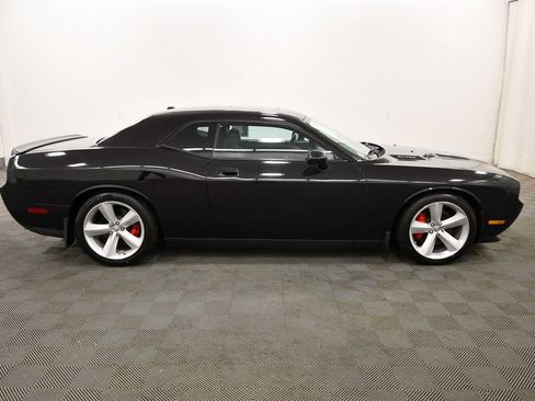 Used 2010 Dodge Challenger SRT8 w/ SRT Option Group II RWD image 9
