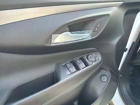 New 2026 Buick Envista Preferred FWD image 18