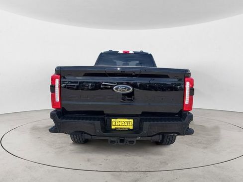 Certified 2025 Ford F350 Lariat w/ Black Appearance Package AWD/4WD image 4