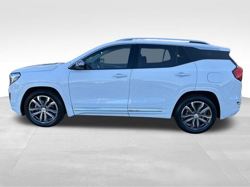 Used 2018 GMC Terrain Denali w/ Advanced Safety Package image 2