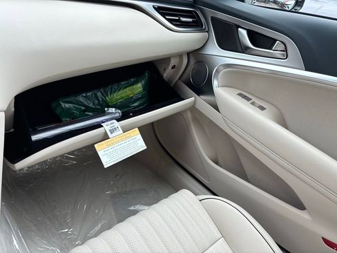 New 2026 Genesis G70 2.5T Prestige image 35