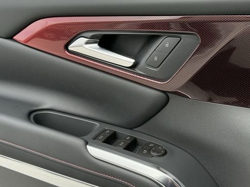 New 2026 Chevrolet Traverse Z71 w/ Driver Confidence Package image 19