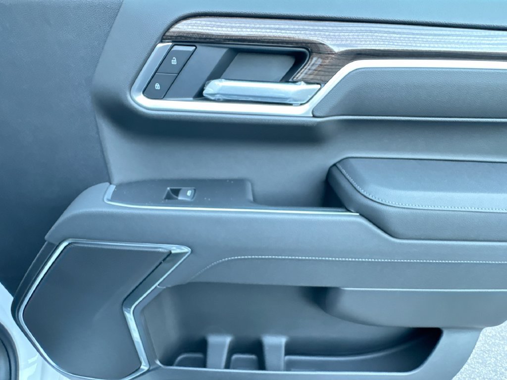 New 2026 Chevrolet Silverado 1500 RST AWD/4WD image 32