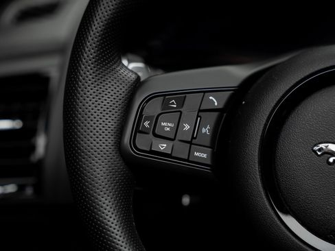 Used 2021 Jaguar F-TYPE R AWD/4WD image 49