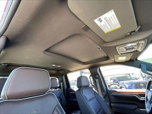 Used 2023 GMC Sierra 1500 Denali w/ Denali Reserve Package image 14