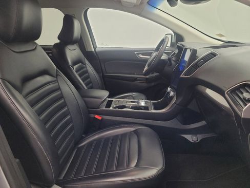 Used 2024 Ford Edge SEL image 21