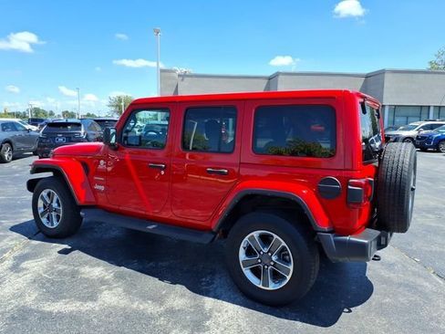 Used 2023 Jeep Wrangler Unlimited Sahara w/ LED Lighting Group AWD/4WD image 9