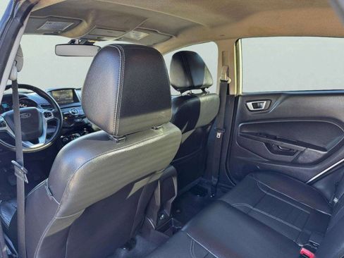 Used 2014 Ford Fiesta Titanium image 36