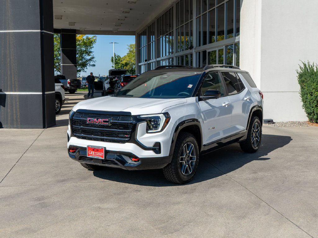New 2027 GMC Terrain AT4 w/ Convenience Package III AWD/4WD image 3