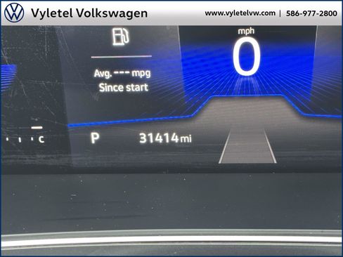 Certified 2022 Volkswagen Tiguan SE image 23