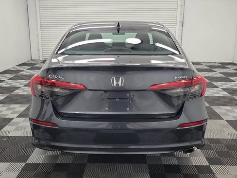 Used 2022 Honda Civic Sport image 5