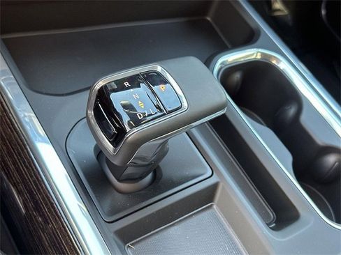 New 2026 GMC Sierra 1500 Elevation w/ LPO, Elevation Black Package image 13