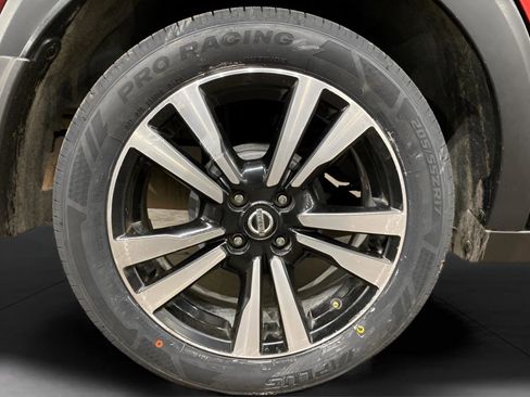 Used 2020 Nissan Kicks SR image 22