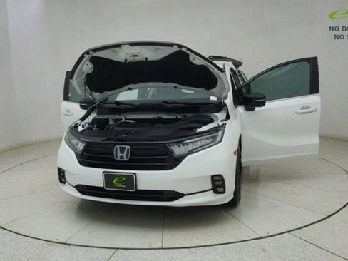 Used 2023 Honda Odyssey Sport image 75