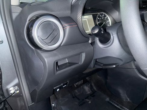 New 2025 Nissan Versa SR w/ Trunk Package image 15