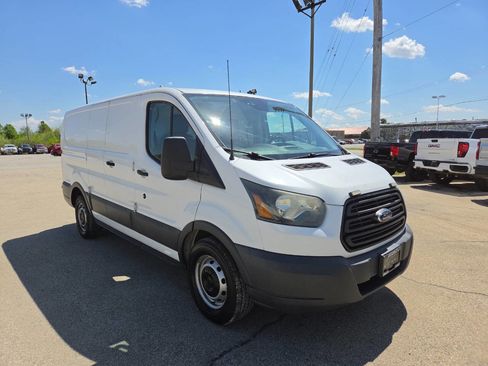 Used 2015 Ford Transit 150 130 Low Roof RWD image 7